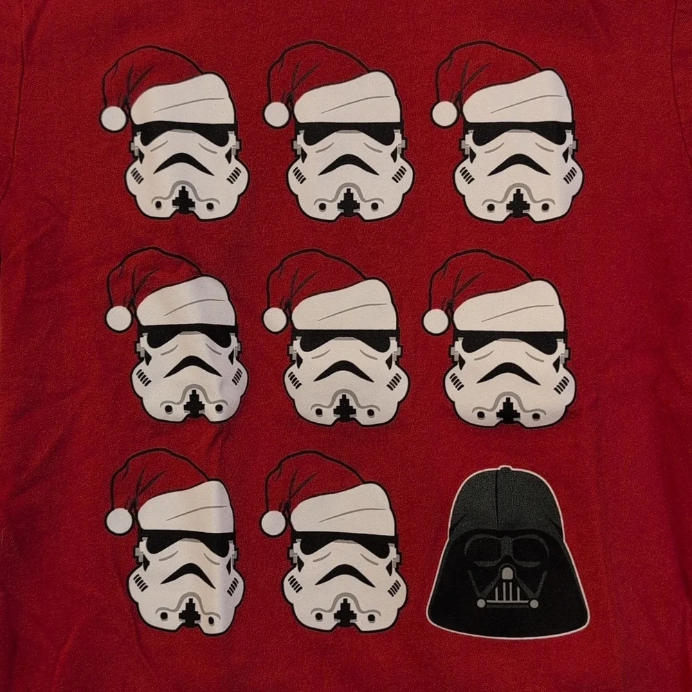 GAP Red Christmas Stormtrooper & Darth Vader Kids T-Shirt Size M (8)